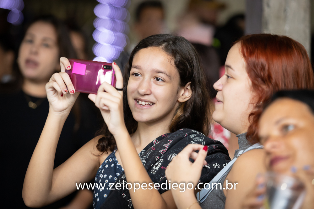 show-com-ze-lopes-e-diego-e-banda-em-barrinha