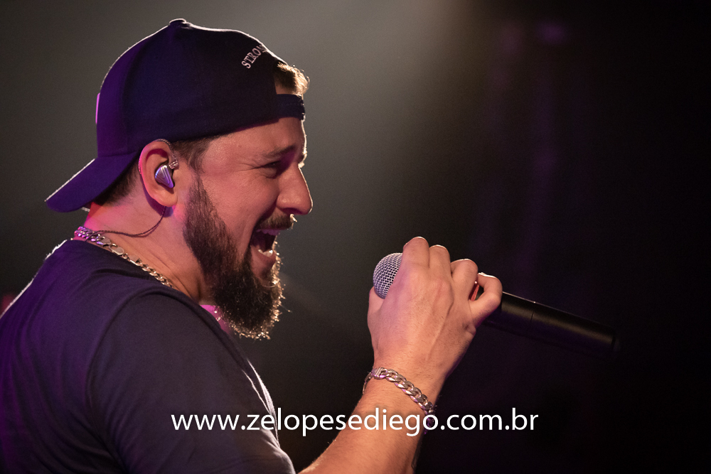 show-com-ze-lopes-e-diego-e-banda-no-bar-canacaiana-em-sertaozinho-sao-paulo