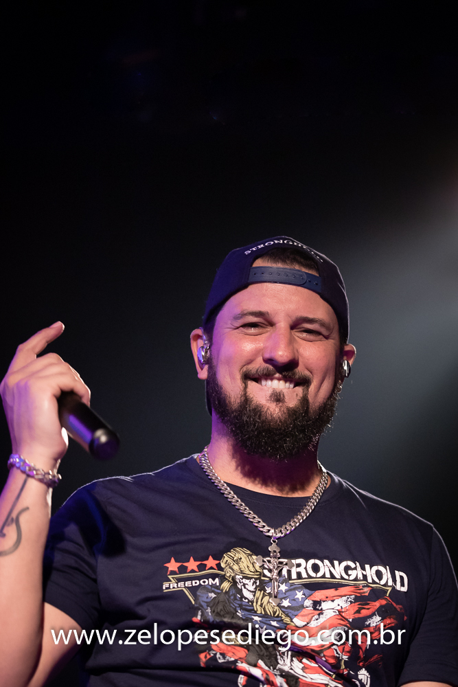 show-com-ze-lopes-e-diego-e-banda-no-bar-canacaiana-em-sertaozinho-sao-paulo