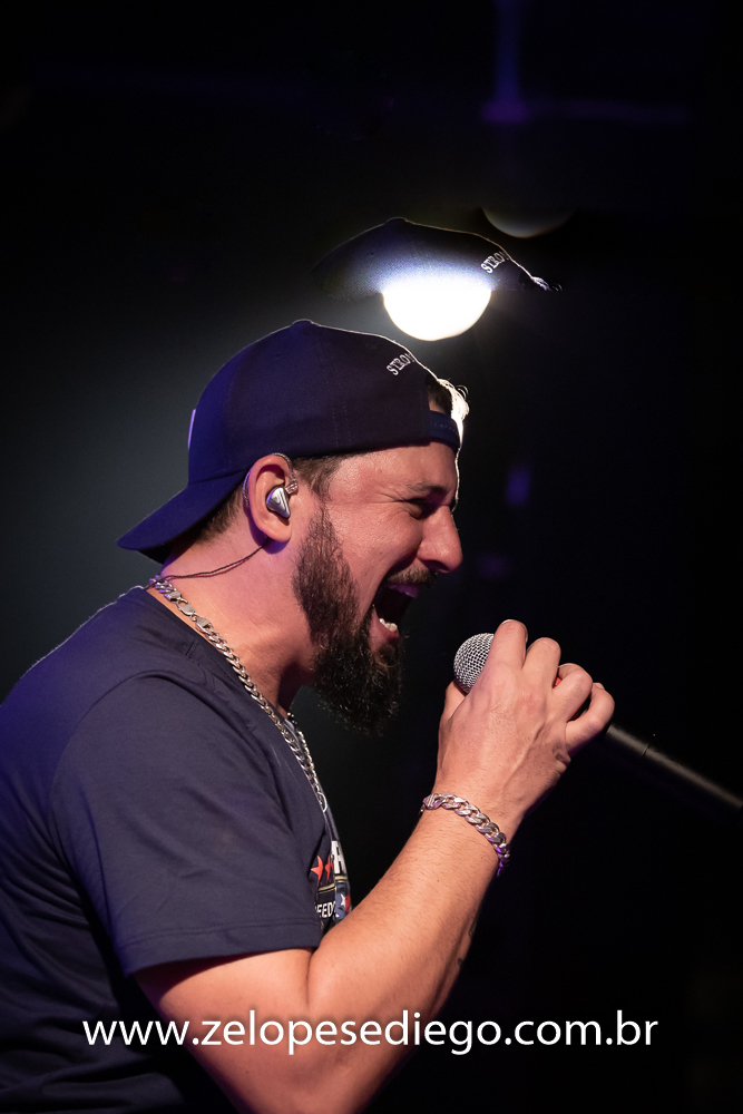 show-com-ze-lopes-e-diego-e-banda-no-bar-canacaiana-em-sertaozinho-sao-paulo