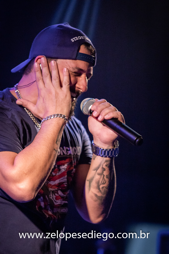 show-com-ze-lopes-e-diego-e-banda-no-bar-canacaiana-em-sertaozinho-sao-paulo