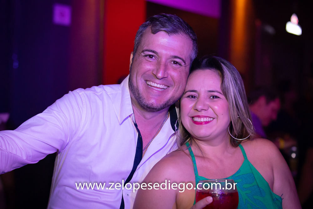 show-com-ze-lopes-e-diego-e-banda-no-bar-canacaiana-em-sertaozinho-sao-paulo