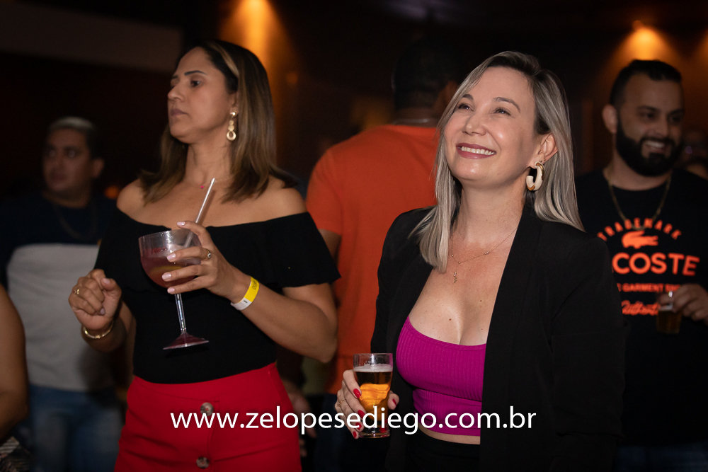 show-com-ze-lopes-e-diego-e-banda-no-bar-canacaiana-em-sertaozinho-sao-paulo