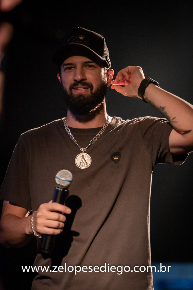 show-com-ze-lopes-e-diego-e-banda-no-bar-canacaiana-em-sertaozinho-sao-paulo