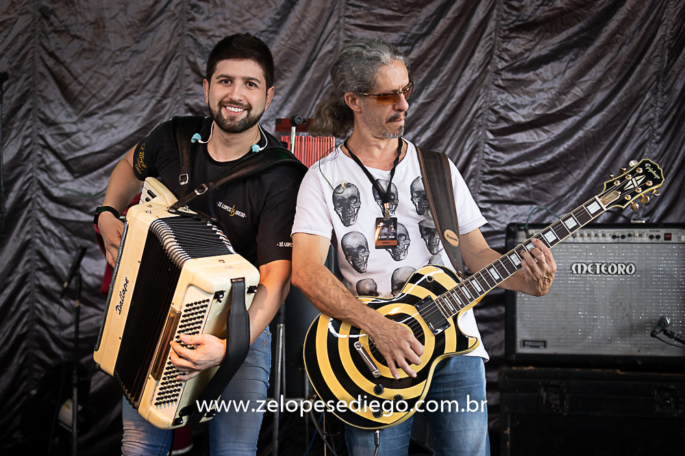 show-com-ze-lopes-e-diego-e-banda-no-aniversario-de-cristina-pavan-no-espaco-villas-em-sertaozinho-sao-paulo