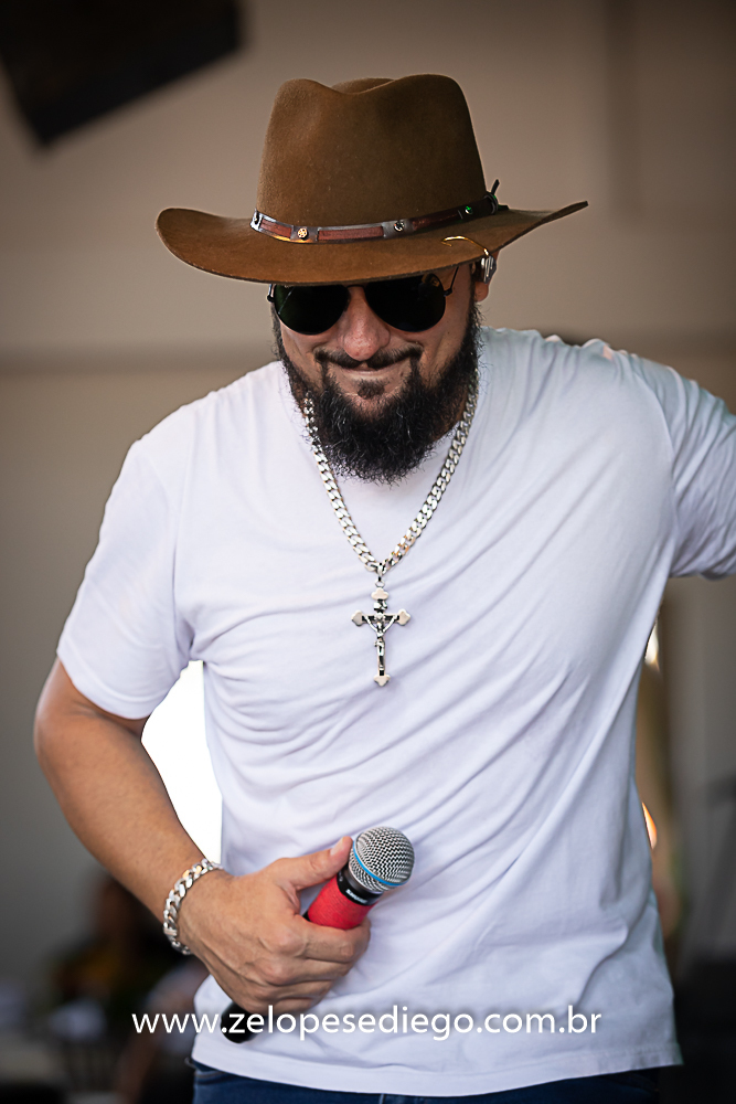 show-com-ze-lopes-e-diego-e-banda-no-aniversario-de-cristina-pavan-no-espaco-villas-em-sertaozinho-sao-paulo