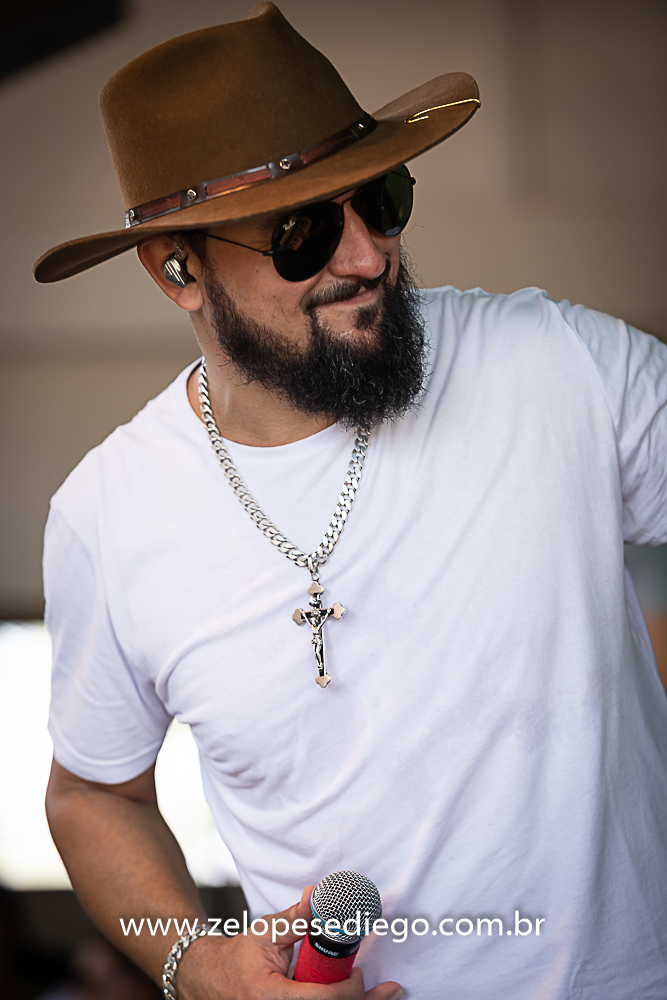 show-com-ze-lopes-e-diego-e-banda-no-aniversario-de-cristina-pavan-no-espaco-villas-em-sertaozinho-sao-paulo