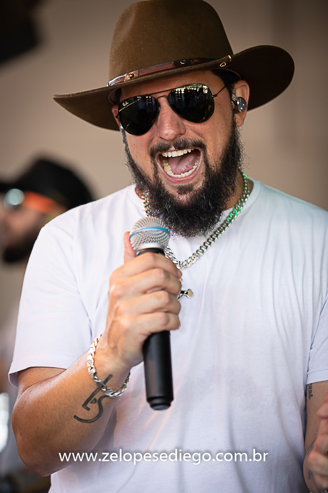 show-com-ze-lopes-e-diego-e-banda-no-aniversario-de-cristina-pavan-no-espaco-villas-em-sertaozinho-sao-paulo