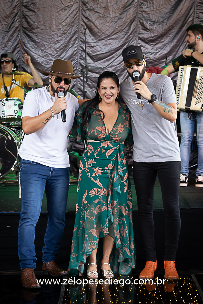 show-com-ze-lopes-e-diego-e-banda-no-aniversario-de-cristina-pavan-no-espaco-villas-em-sertaozinho-sao-paulo