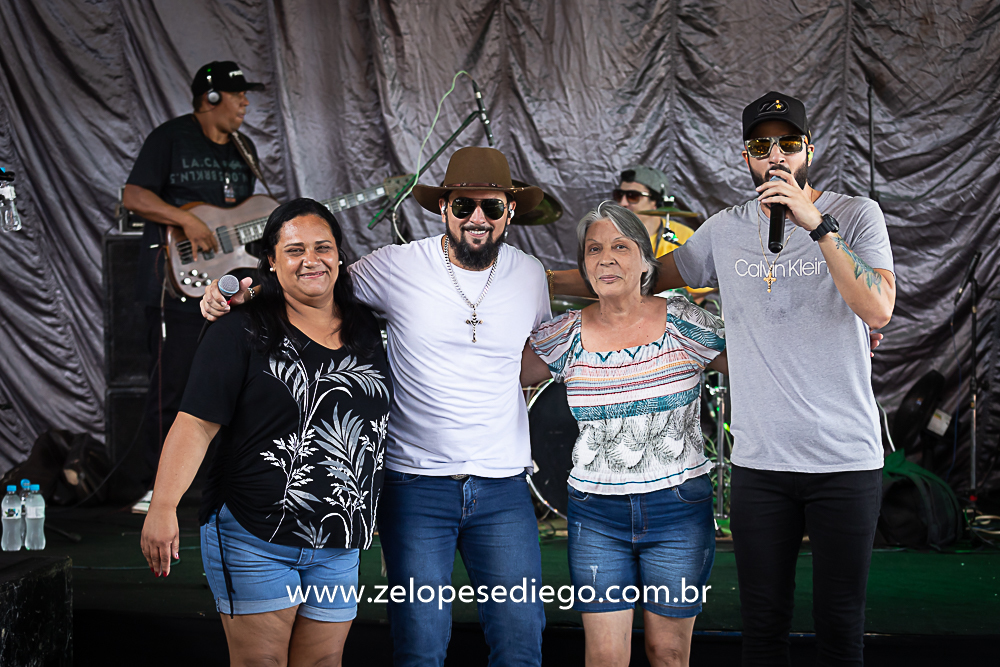 show-com-ze-lopes-e-diego-e-banda-no-aniversario-de-cristina-pavan-no-espaco-villas-em-sertaozinho-sao-paulo