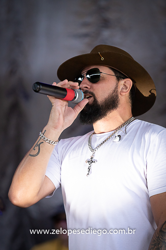 show-com-ze-lopes-e-diego-e-banda-no-aniversario-de-cristina-pavan-no-espaco-villas-em-sertaozinho-sao-paulo