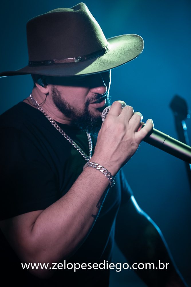 show-com-ze-lopes-e-diego-e-banda-no-casamento-de-tamara-e-everton-no-casa-branca-festas-em-sertaozinho-saopaulo