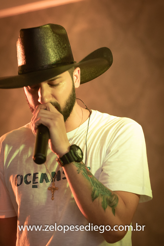 show-com-ze-lopes-e-diego-e-banda-no-casamento-de-tamara-e-everton-no-casa-branca-festas-em-sertaozinho-saopaulo