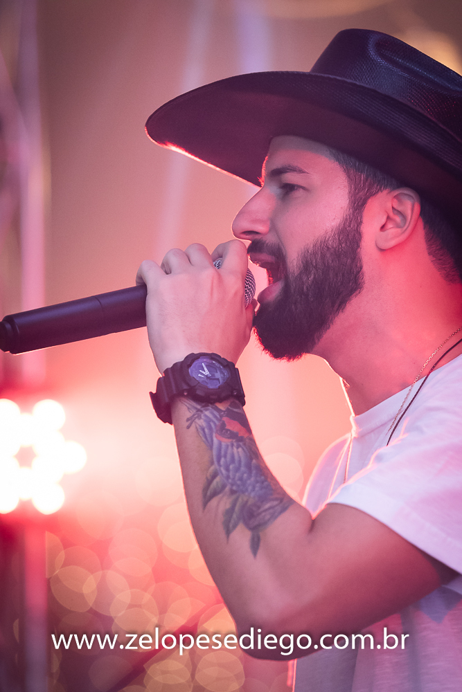 show-com-ze-lopes-e-diego-e-banda-no-casamento-de-tamara-e-everton-no-casa-branca-festas-em-sertaozinho-saopaulo