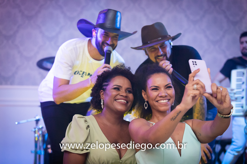 show-com-ze-lopes-e-diego-e-banda-no-casamento-de-tamara-e-everton-no-casa-branca-festas-em-sertaozinho-saopaulo