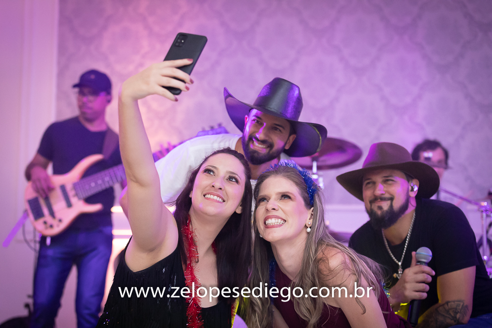 show-com-ze-lopes-e-diego-e-banda-no-casamento-de-tamara-e-everton-no-casa-branca-festas-em-sertaozinho-saopaulo