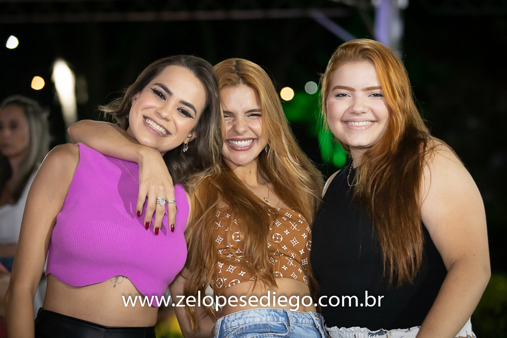 show-com-ze-lopes-e-diego-e-banda-na-mata-do-leao-em-sertaozinho-sao-paulo