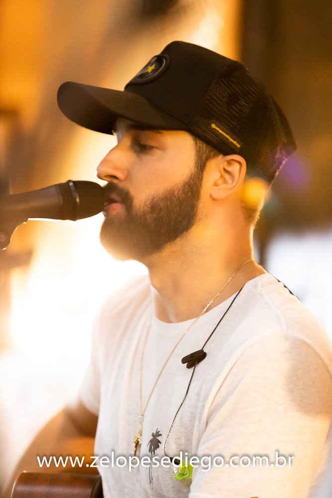 show-acustico-com-ze-lopes-e-diego-na-cachacaria-agua-doce-em-sertaozinho-sao-paulo