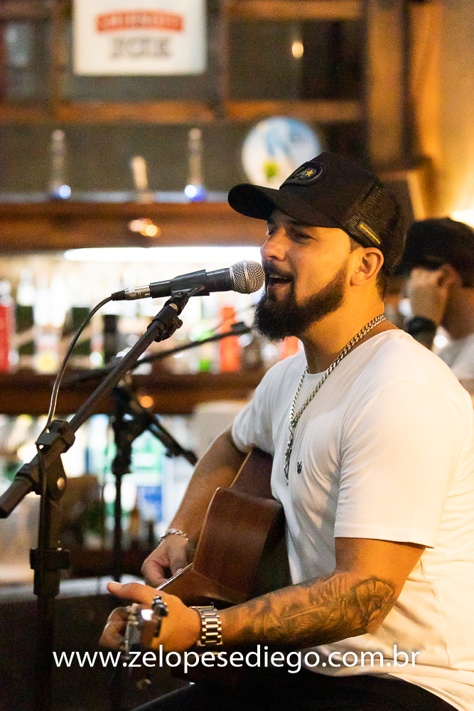 show-acustico-com-ze-lopes-e-diego-na-cachacaria-agua-doce-em-sertaozinho-sao-paulo