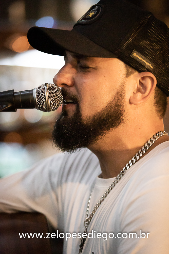 show-acustico-com-ze-lopes-e-diego-na-cachacaria-agua-doce-em-sertaozinho-sao-paulo