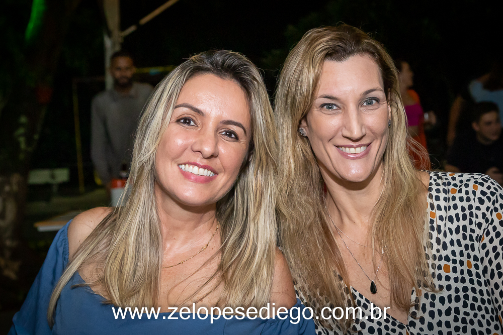show-com-ze-lopes-e-diego-na-inauguracao-do-oka-sport-bar-em-sertaozinho-sao-paulo