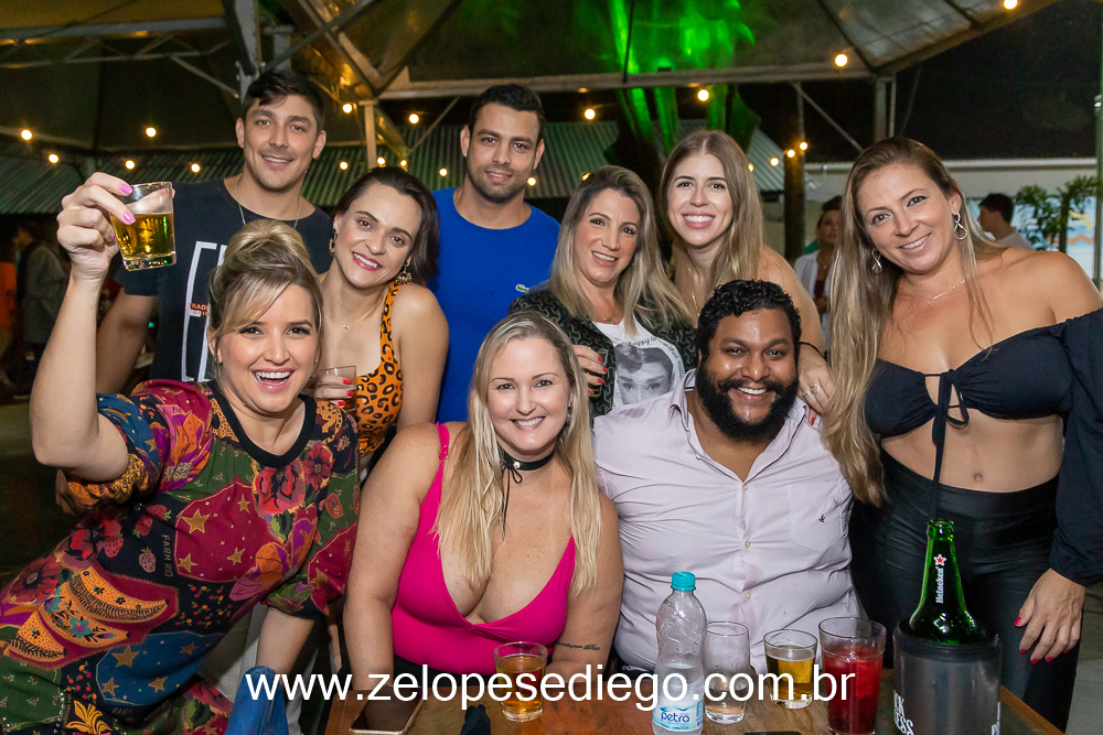 show-com-ze-lopes-e-diego-na-inauguracao-do-oka-sport-bar-em-sertaozinho-sao-paulo