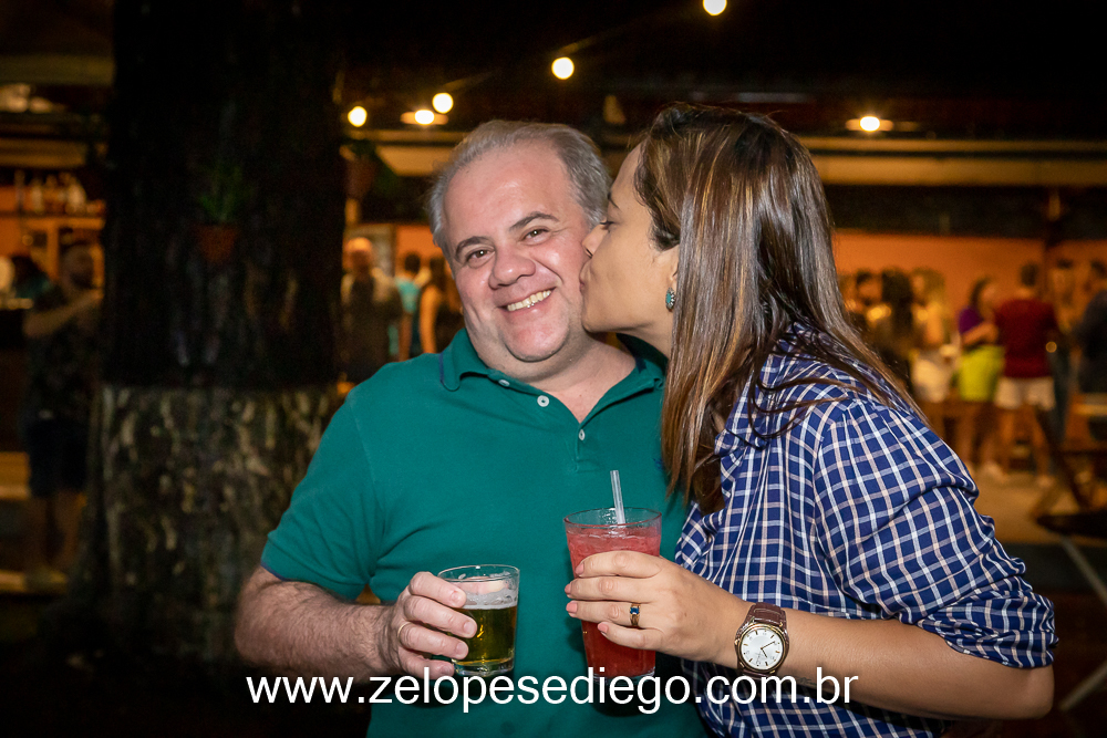 show-com-ze-lopes-e-diego-na-inauguracao-do-oka-sport-bar-em-sertaozinho-sao-paulo