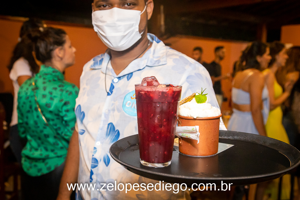 show-com-ze-lopes-e-diego-na-inauguracao-do-oka-sport-bar-em-sertaozinho-sao-paulo