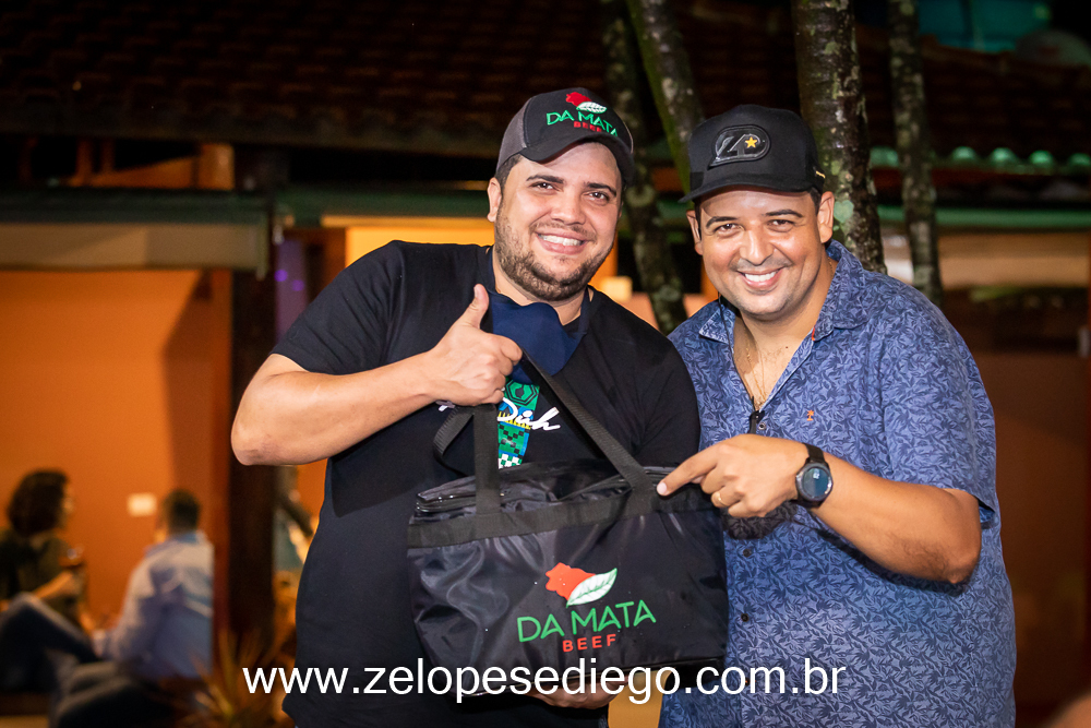 show-com-ze-lopes-e-diego-na-inauguracao-do-oka-sport-bar-em-sertaozinho-sao-paulo