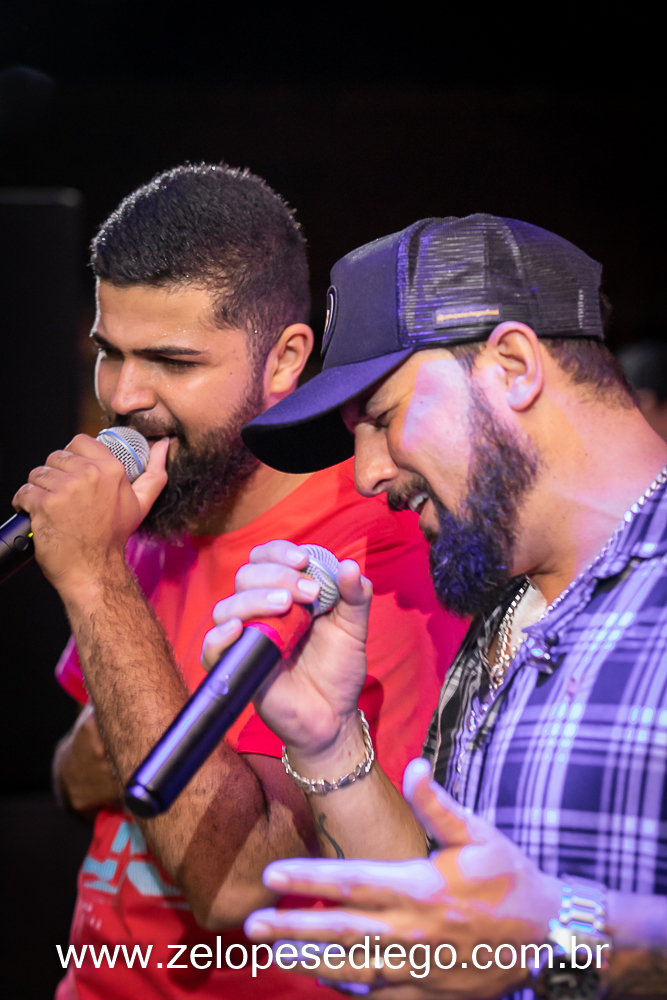 show-com-ze-lopes-e-diego-na-inauguracao-do-oka-sport-bar-em-sertaozinho-sao-paulo