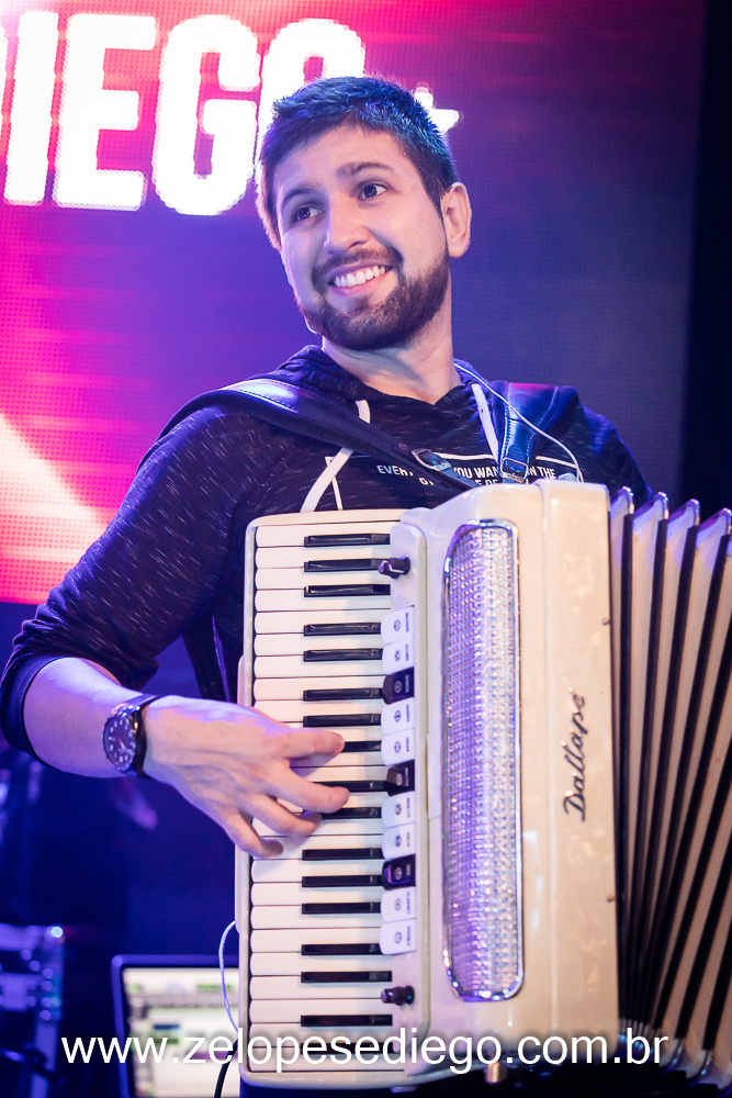 show-com-ze-lopes-e-diego-no-bar-canacaiana-em-sertaozinho-sao-paulo