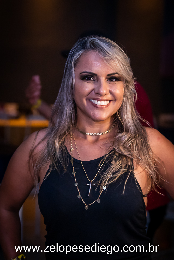 show-com-ze-lopes-e-diego-no-bar-canacaiana-em-sertaozinho-sao-paulo