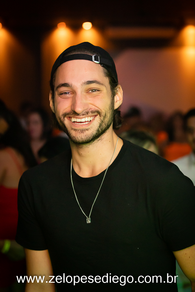 show-com-ze-lopes-e-diego-no-bar-canacaiana-em-sertaozinho-sao-paulo