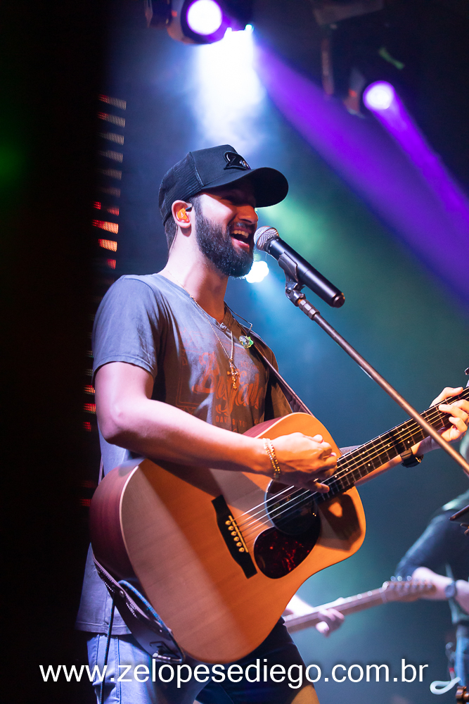 show-com-ze-lopes-e-diego-no-bar-canacaiana-em-sertaozinho-sao-paulo