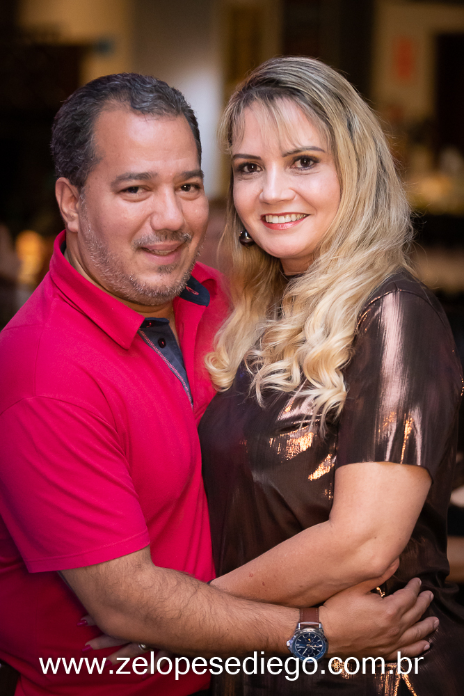  show-com-ze-lopes-e-diego-e-banda-no-boteco-tukas-em-sertaozinho-sao-paulo