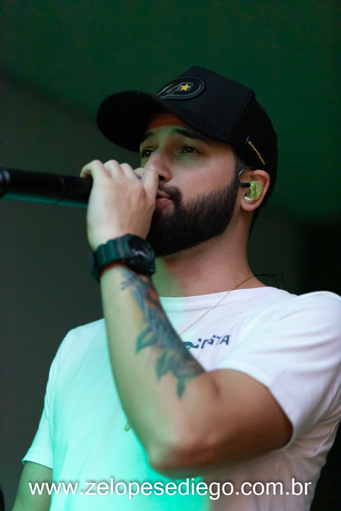  show-com-ze-lopes-e-diego-e-banda-no-boteco-tukas-em-sertaozinho-sao-paulo