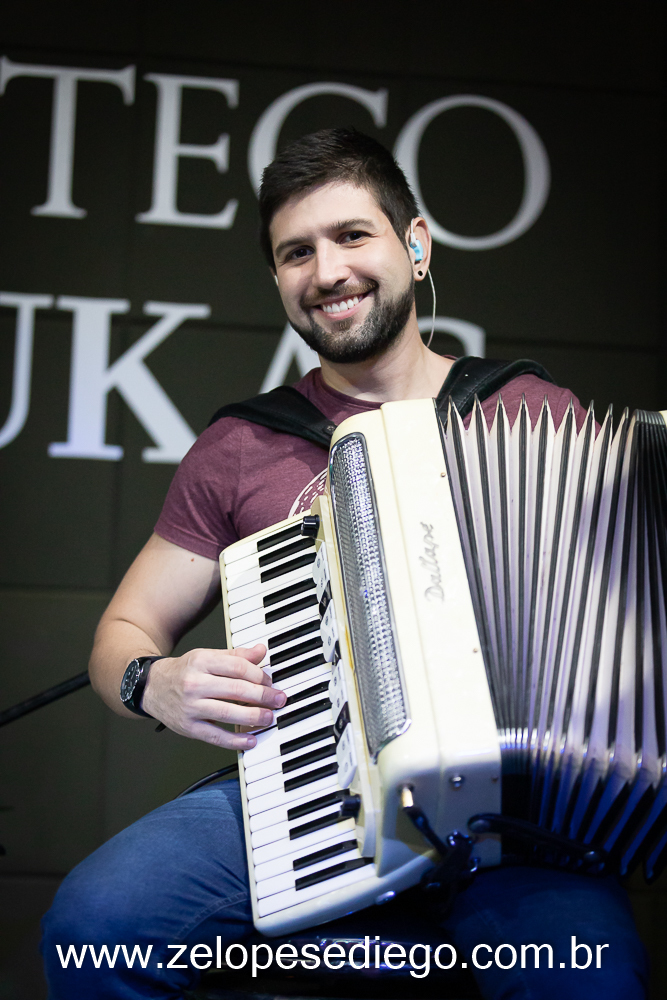  show-com-ze-lopes-e-diego-e-banda-no-boteco-tukas-em-sertaozinho-sao-paulo