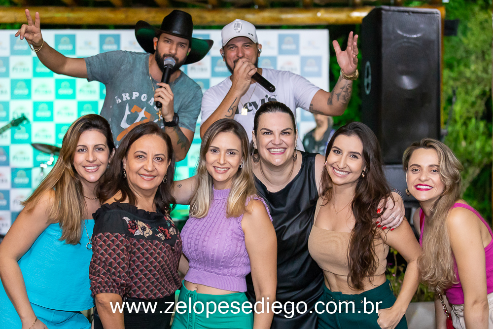 show-com-ze-lopes-e-diego-e-banda-no-oka-sport-bar-em-sertaozinho-sao-paulo