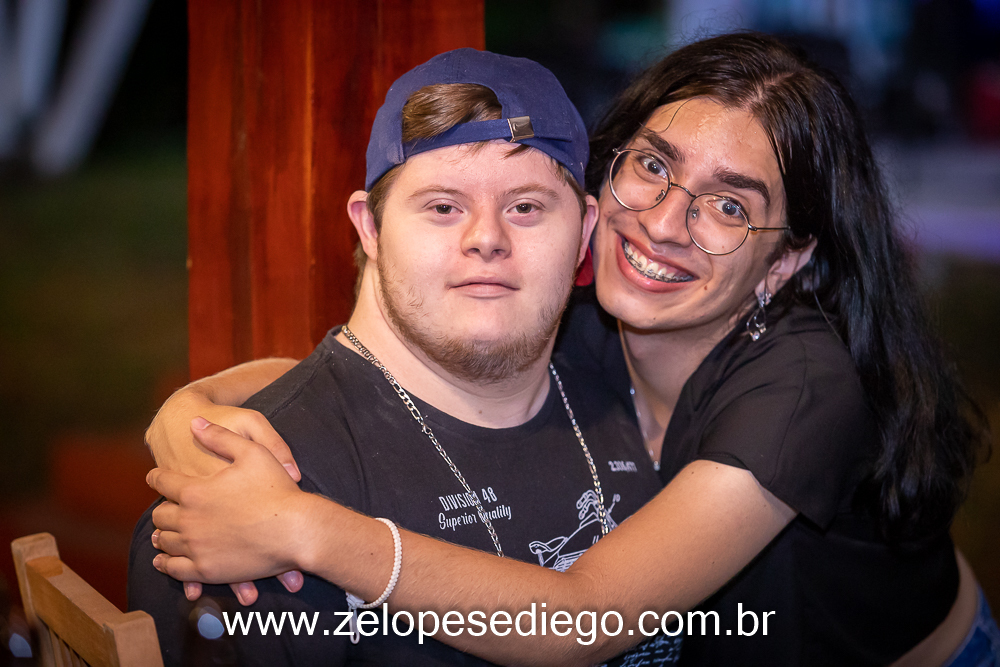show-com-ze-lopes-e-diego-e-banda-no-oka-sport-bar-em-sertaozinho-sao-paulo