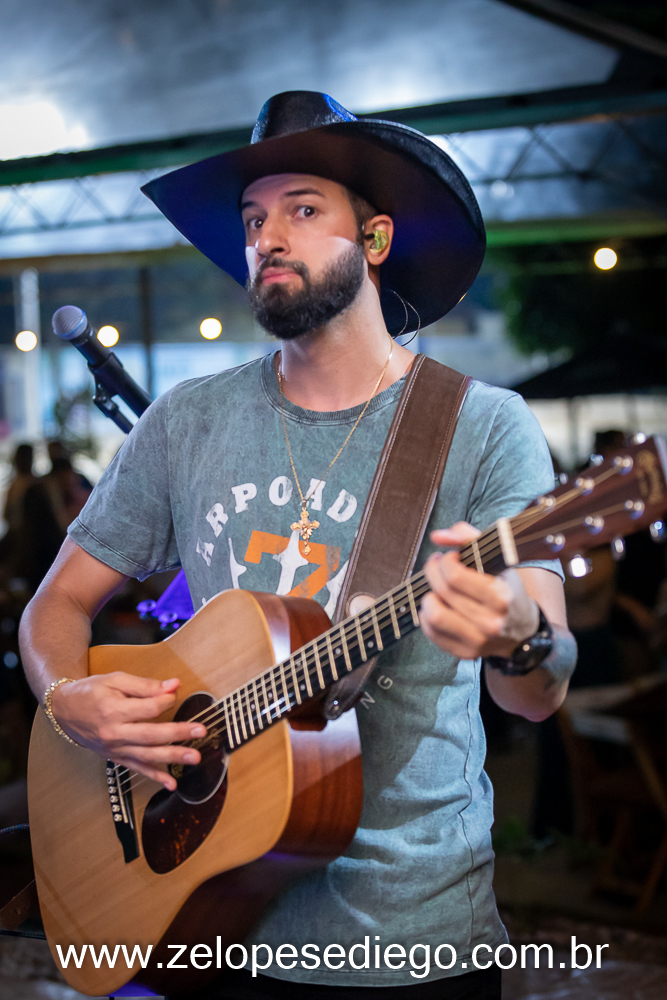 show-com-ze-lopes-e-diego-e-banda-no-oka-sport-bar-em-sertaozinho-sao-paulo