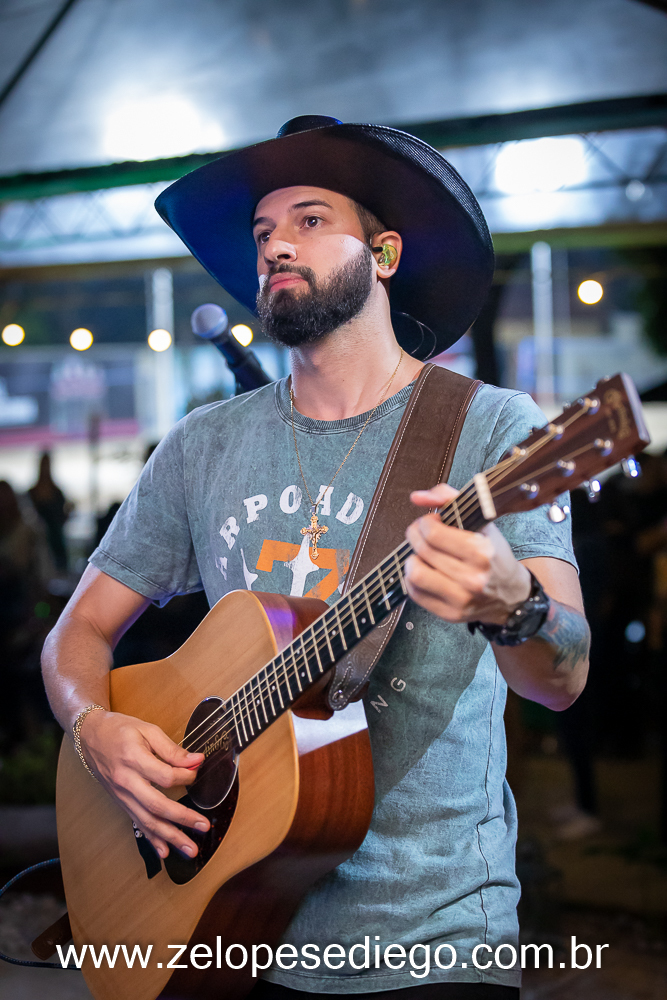 show-com-ze-lopes-e-diego-e-banda-no-oka-sport-bar-em-sertaozinho-sao-paulo