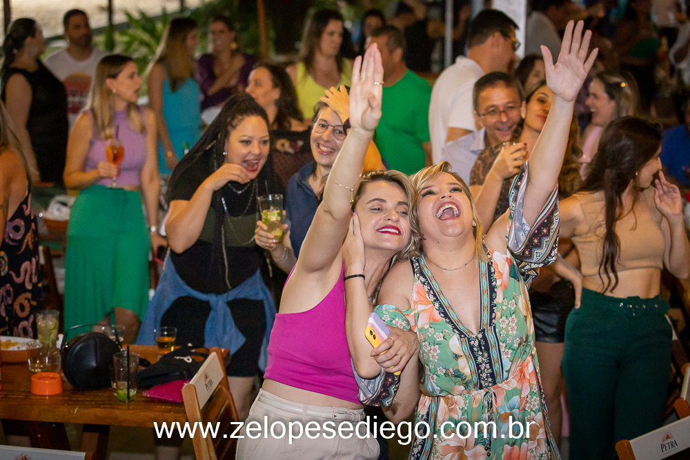 show-com-ze-lopes-e-diego-e-banda-no-oka-sport-bar-em-sertaozinho-sao-paulo