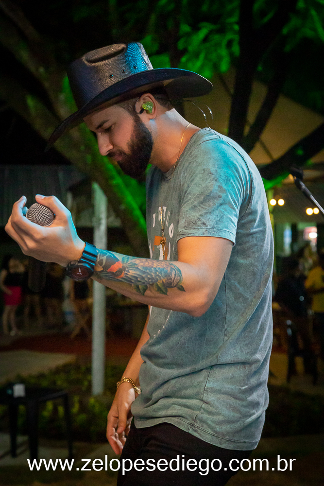 show-com-ze-lopes-e-diego-e-banda-no-oka-sport-bar-em-sertaozinho-sao-paulo