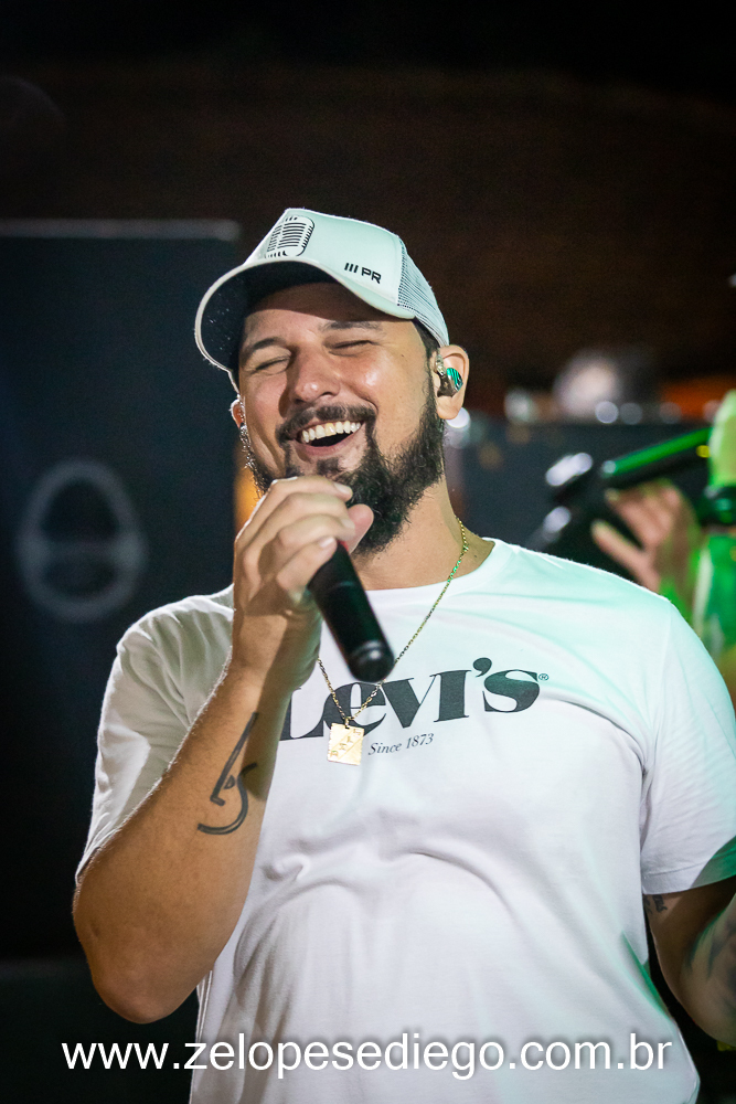 show-com-ze-lopes-e-diego-e-banda-no-oka-sport-bar-em-sertaozinho-sao-paulo