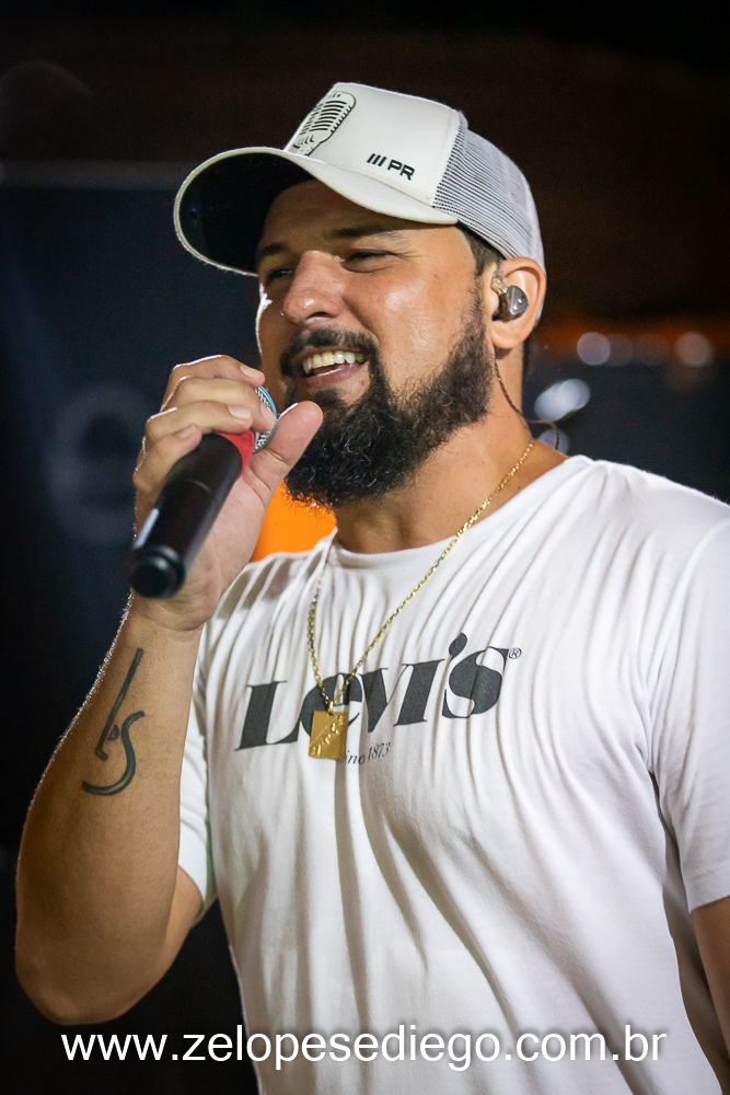 show-com-ze-lopes-e-diego-e-banda-no-oka-sport-bar-em-sertaozinho-sao-paulo