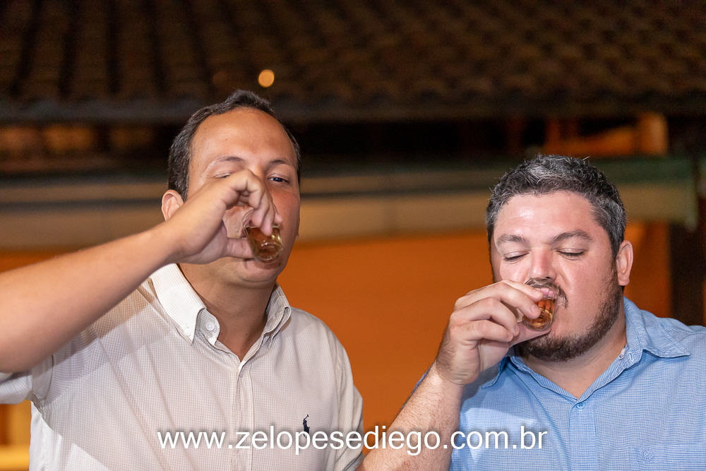 show-com-ze-lopes-e-diego-e-banda-no-oka-sport-bar-em-sertaozinho-sao-paulo