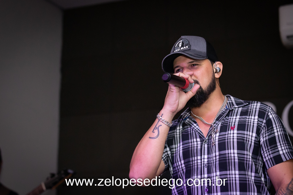 show-com-ze-lopes-e-diego-e-banda-ao-vivo-no-boteco-tukas-em-sertaozinho-sao-paulo