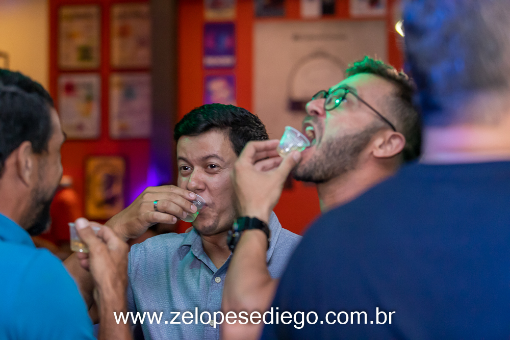 show-com-ze-lopes-e-diego-e-banda-ao-vivo-no-boteco-tukas-em-sertaozinho-sao-paulo