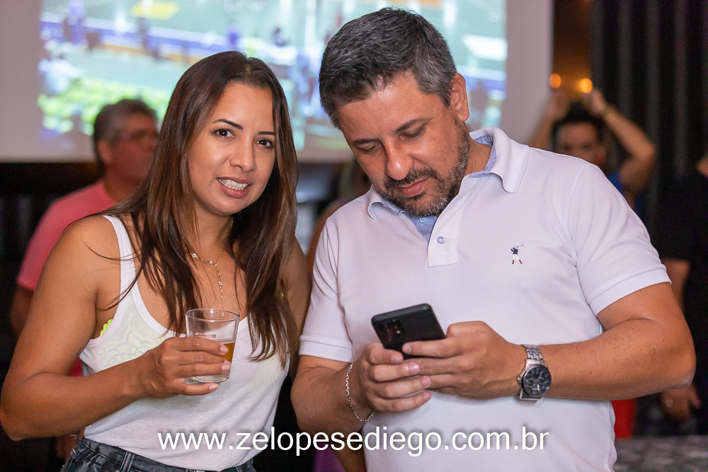 show-com-ze-lopes-e-diego-e-banda-ao-vivo-no-boteco-tukas-em-sertaozinho-sao-paulo