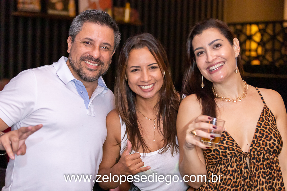 show-com-ze-lopes-e-diego-e-banda-ao-vivo-no-boteco-tukas-em-sertaozinho-sao-paulo
